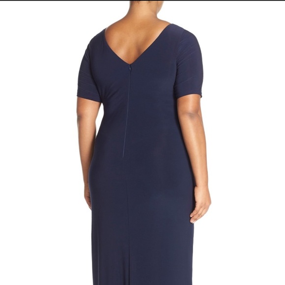 Xscape Dresses Xscape Embellished Side Short Sleeve Jersey Gown
